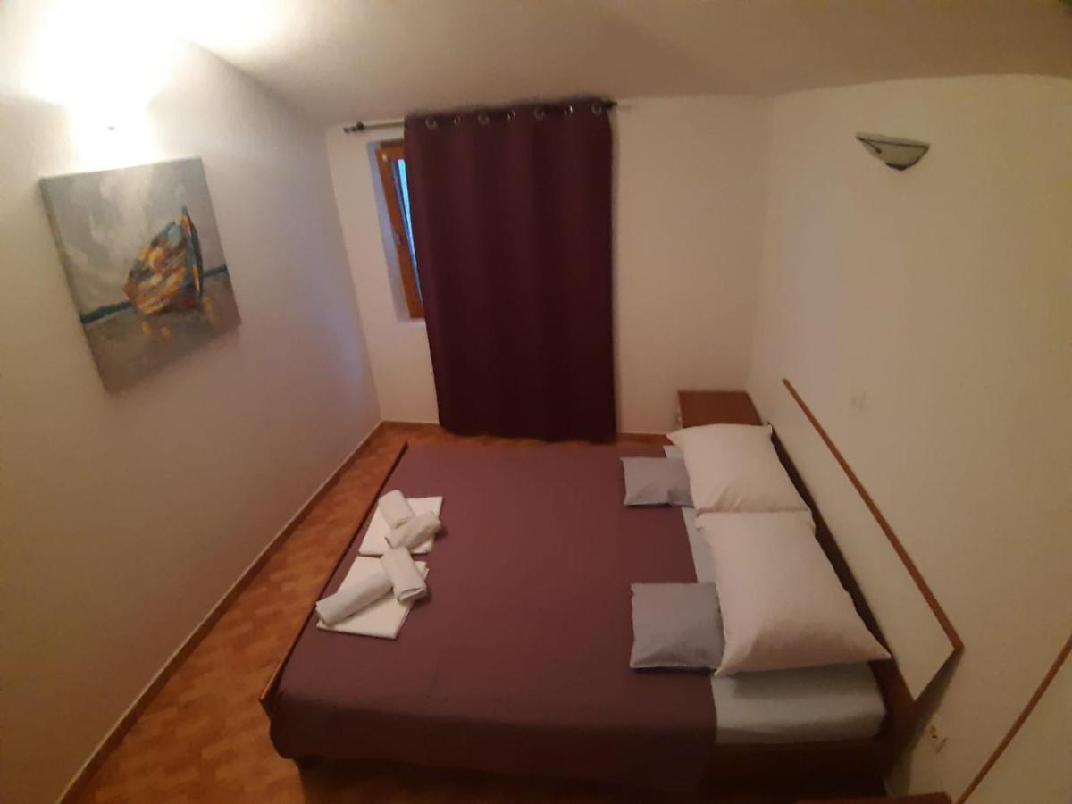 Apartments Knezic 伊格拉恩 外观 照片