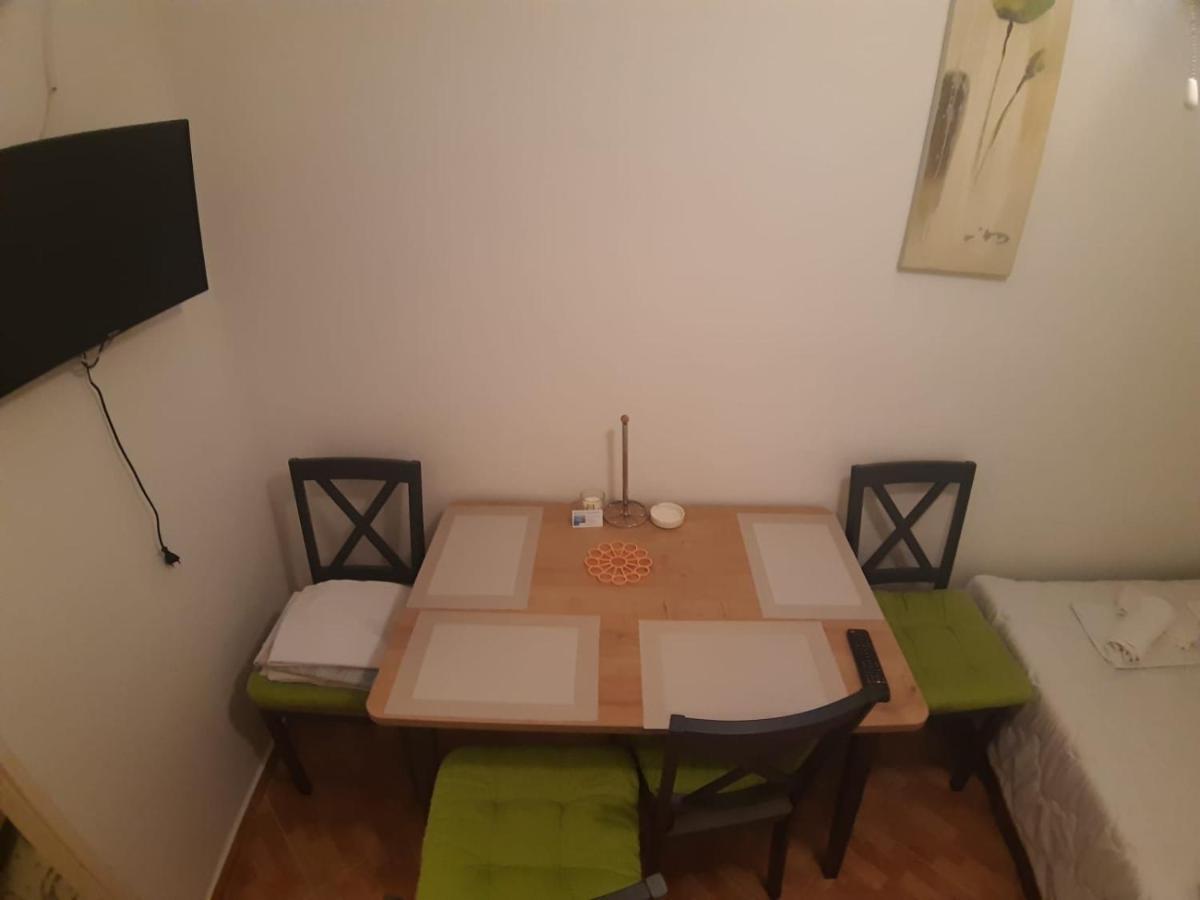 Apartments Knezic 伊格拉恩 外观 照片