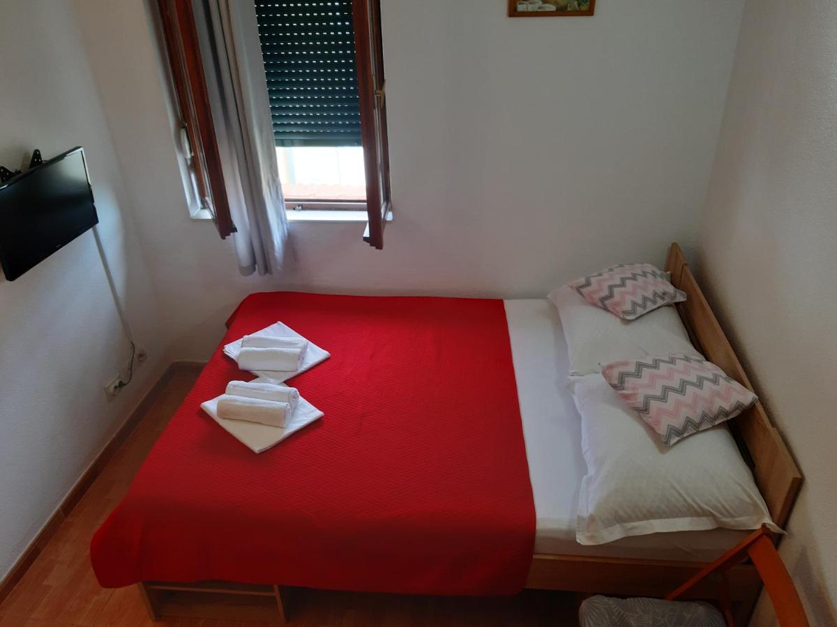 Apartments Knezic 伊格拉恩 外观 照片